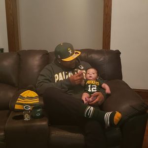 Meet your Posher, Robert